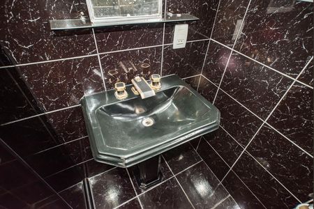 Apartamento para alugar com 61m², 2 quartos e 1 vaga Apartamento para alugar com 61m², 2 quartos e 1 vagaBanheiro
