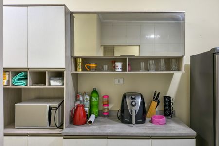 Apartamento para alugar com 75m², 2 quartos e 1 vagaCozinha 