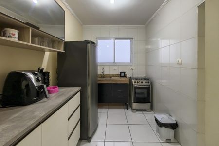 Apartamento para alugar com 75m², 2 quartos e 1 vagaCozinha 
