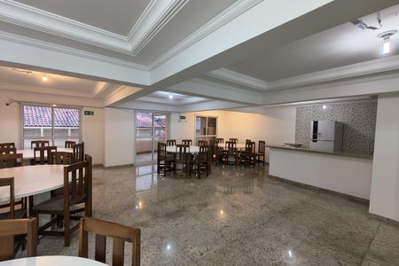Apartamento para alugar com 75m², 2 quartos e 1 vagaÁrea comum - Salão de festas