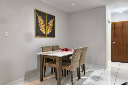 Apartamento para alugar com 75m², 2 quartos e 1 vagaSala
