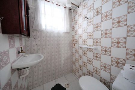 Casa para alugar com 80m², 3 quartos e 2 vagasSuíte