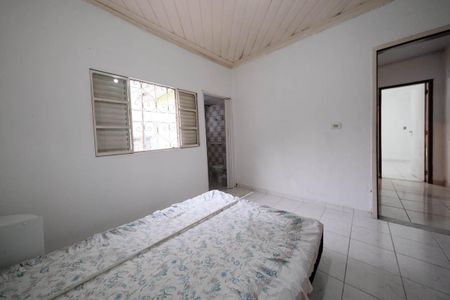 Casa para alugar com 80m², 3 quartos e 2 vagasSuíte