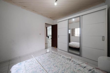 Casa para alugar com 80m², 3 quartos e 2 vagasSuíte