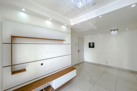 Apartamento para alugar com 61m², 2 quartos e 2 vagas Apartamento para alugar com 61m², 2 quartos e 2 vagasSala