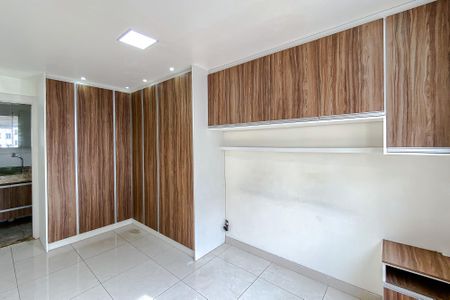 Apartamento para alugar com 61m², 2 quartos e 2 vagas Apartamento para alugar com 61m², 2 quartos e 2 vagasQuarto 2 - Suíte