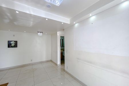 Apartamento para alugar com 61m², 2 quartos e 2 vagas Apartamento para alugar com 61m², 2 quartos e 2 vagasSala