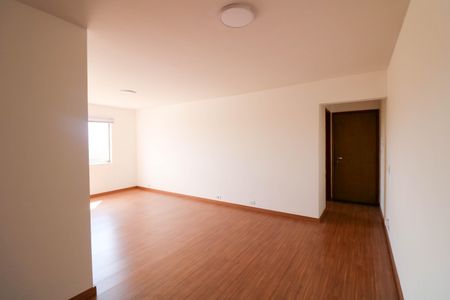 Sala de apartamento à venda com 2 quartos, 85m² em Santo Amaro, São Paulo