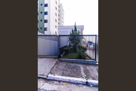 Casa de condomínio para alugar com 119m², 2 quartos e 2 vagasFachada