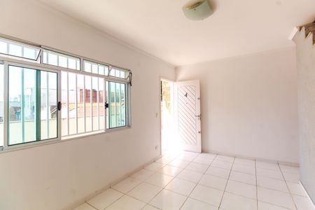 Sala de casa de condomínio para alugar com 2 quartos, 119m² em Vila Invernada, São Paulo
