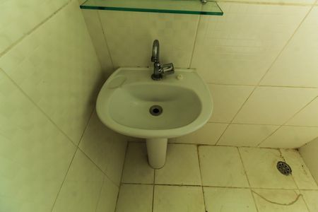 Casa de condomínio para alugar com 119m², 2 quartos e 2 vagasBanheiro da Suíte 1