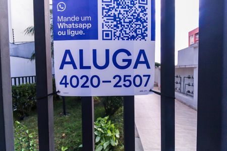 Casa de condomínio para alugar com 119m², 2 quartos e 2 vagasFachada