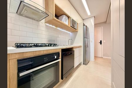 Cozinha de apartamento à venda com 2 quartos, 86m² em Jardim Flor da Montanha, Guarulhos