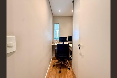 Apartamento à venda com 86m², 2 quartos e 2 vagasQuarto