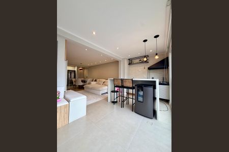 Sala de apartamento à venda com 2 quartos, 86m² em Jardim Flor da Montanha, Guarulhos