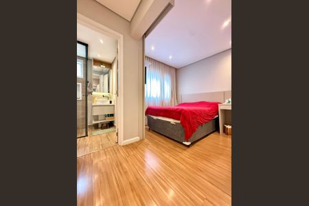 Quarto de apartamento à venda com 2 quartos, 86m² em Jardim Flor da Montanha, Guarulhos