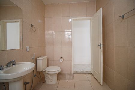 Casa para alugar com 210m², 4 quartos e 2 vagasBanheiro Suite