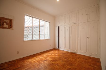 Casa para alugar com 210m², 4 quartos e 2 vagasQuarto 2