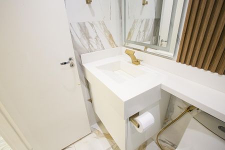 Apartamento à venda com 58m², 2 quartos e 1 vagaBanheiro Social
