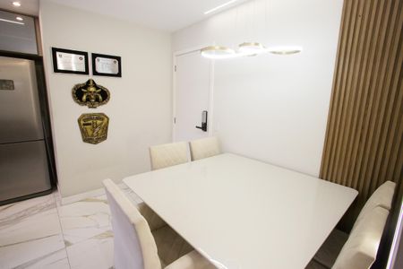 Apartamento à venda com 58m², 2 quartos e 1 vagaSala