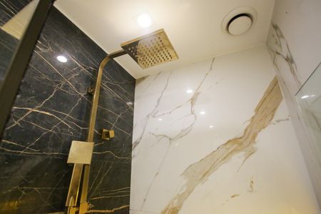 Apartamento à venda com 58m², 2 quartos e 1 vagaBanheiro da Suíte