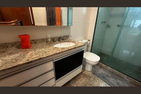 Apartamento à venda com 79m², 3 quartos e 2 vagasBanheiro do Quarto 2