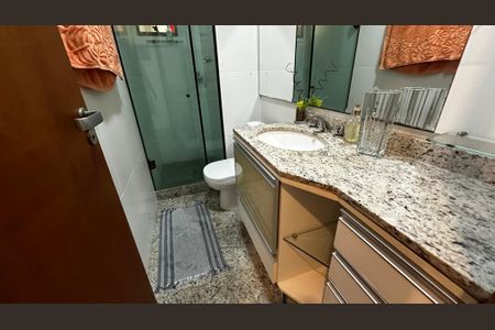 Apartamento à venda com 79m², 3 quartos e 2 vagasBanheiro