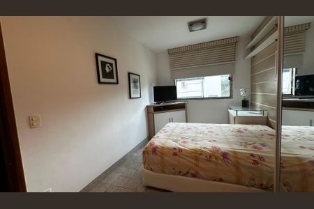 Apartamento à venda com 79m², 3 quartos e 2 vagasQuarto 2