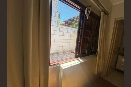 Casa à venda com 249m², 3 quartos e 3 vagasÁrea Comum