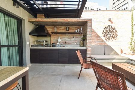 Apartamento à venda com 130m², 3 quartos e 2 vagas Apartamento à venda com 130m², 3 quartos e 2 vagasChurrasqueira - piso superior