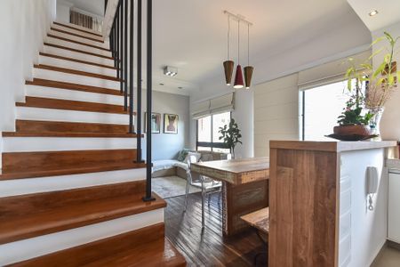 Apartamento à venda com 130m², 3 quartos e 2 vagas Apartamento à venda com 130m², 3 quartos e 2 vagasSala