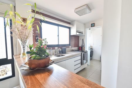 Apartamento à venda com 130m², 3 quartos e 2 vagas Apartamento à venda com 130m², 3 quartos e 2 vagasCozinha