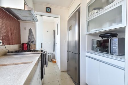 Apartamento à venda com 130m², 3 quartos e 2 vagas Apartamento à venda com 130m², 3 quartos e 2 vagasCozinha