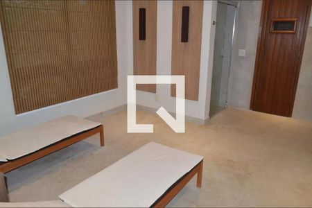Apartamento à venda com 130m², 3 quartos e 2 vagas Apartamento à venda com 130m², 3 quartos e 2 vagasSpa
