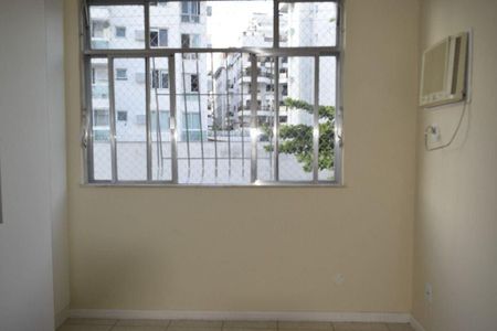 Apartamento à venda com 1 quarto, 50m² em Charitas, Niterói