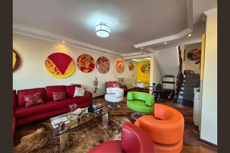Casa à venda com 3 quartos, 313m² em City América, São Paulo