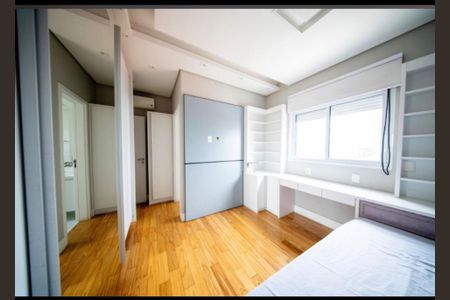 Apartamento para alugar com 4 quartos, 228m² em Vila Gomes Cardim, São Paulo