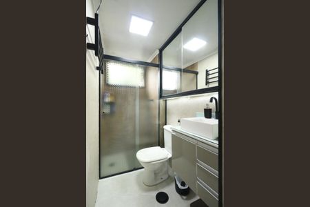 Apartamento à venda com 48m², 2 quartos e 1 vaga Apartamento à venda com 48m², 2 quartos e 1 vagaBanheiro