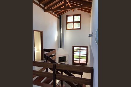 Casa para alugar com 3 quartos, 380m² em Jardim Morumbi, São Paulo
