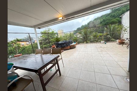 Apartamento à venda com 150m², 3 quartos e 1 vaga