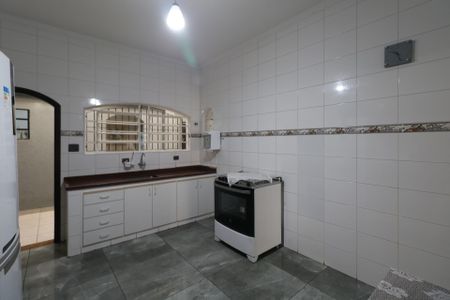 Casa à venda com 127m², 4 quartos e 2 vagas Casa à venda com 127m², 4 quartos e 2 vagasCozinha