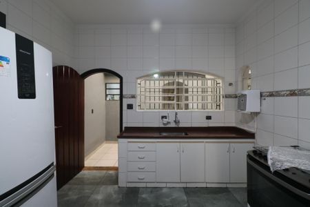 Casa à venda com 127m², 4 quartos e 2 vagas Casa à venda com 127m², 4 quartos e 2 vagasCozinha
