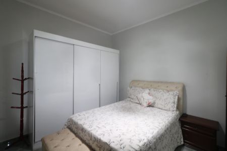Casa à venda com 127m², 4 quartos e 2 vagas Casa à venda com 127m², 4 quartos e 2 vagasQuarto 1