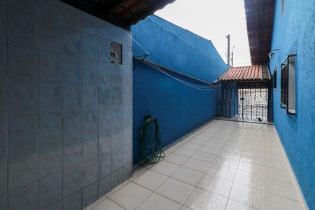 Casa à venda com 127m², 4 quartos e 2 vagas Casa à venda com 127m², 4 quartos e 2 vagasQuintal
