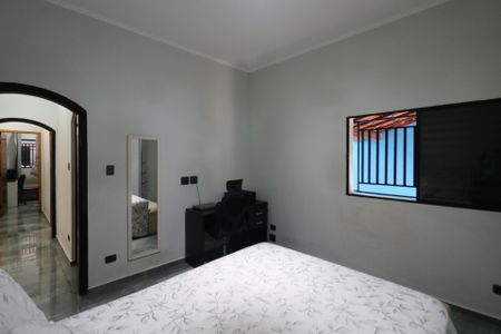 Casa à venda com 127m², 4 quartos e 2 vagas Casa à venda com 127m², 4 quartos e 2 vagasQuarto 1