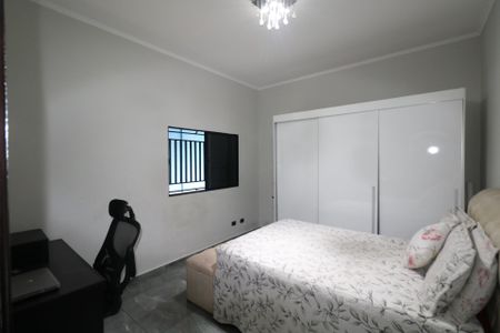 Casa à venda com 127m², 4 quartos e 2 vagas Casa à venda com 127m², 4 quartos e 2 vagasQuarto 1