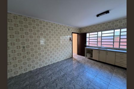 Casa para alugar com 380m², 3 quartos e 4 vagas