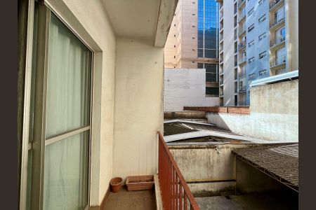 Sacada de apartamento para alugar com 1 quarto, 58m² em Bosque, Campinas