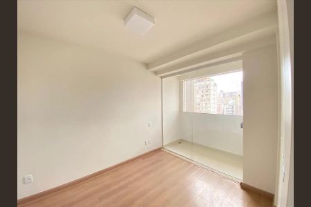 Apartamento para alugar com 82m², 3 quartos e 2 vagas Apartamento para alugar com 82m², 3 quartos e 2 vagasQuarto 1