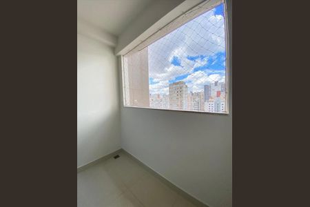 Apartamento para alugar com 82m², 3 quartos e 2 vagas